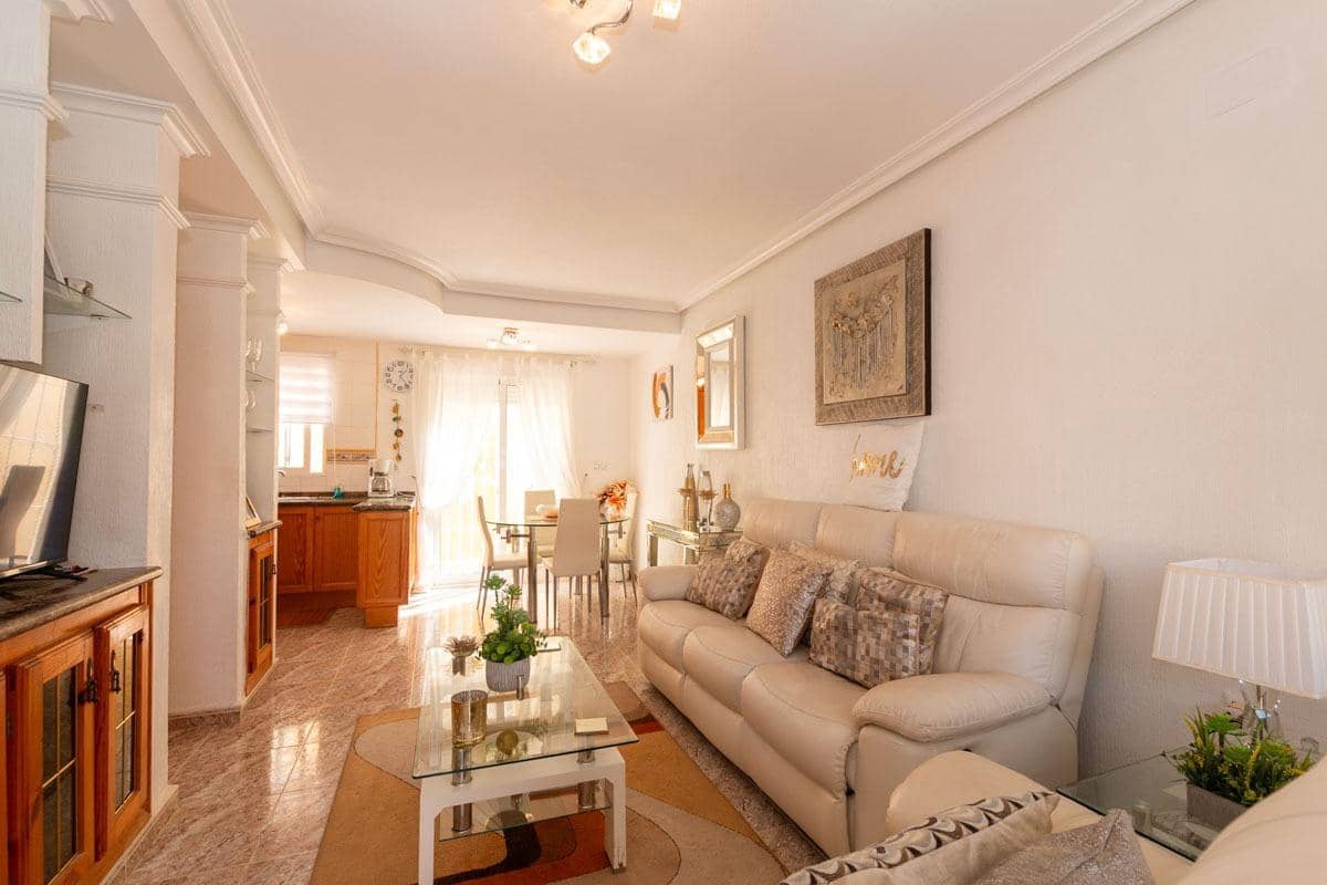 2 slaapkamer Halfvrijstaande villa te koop in La Regia met zwembad - € 225.000 (Ref: 9308621)