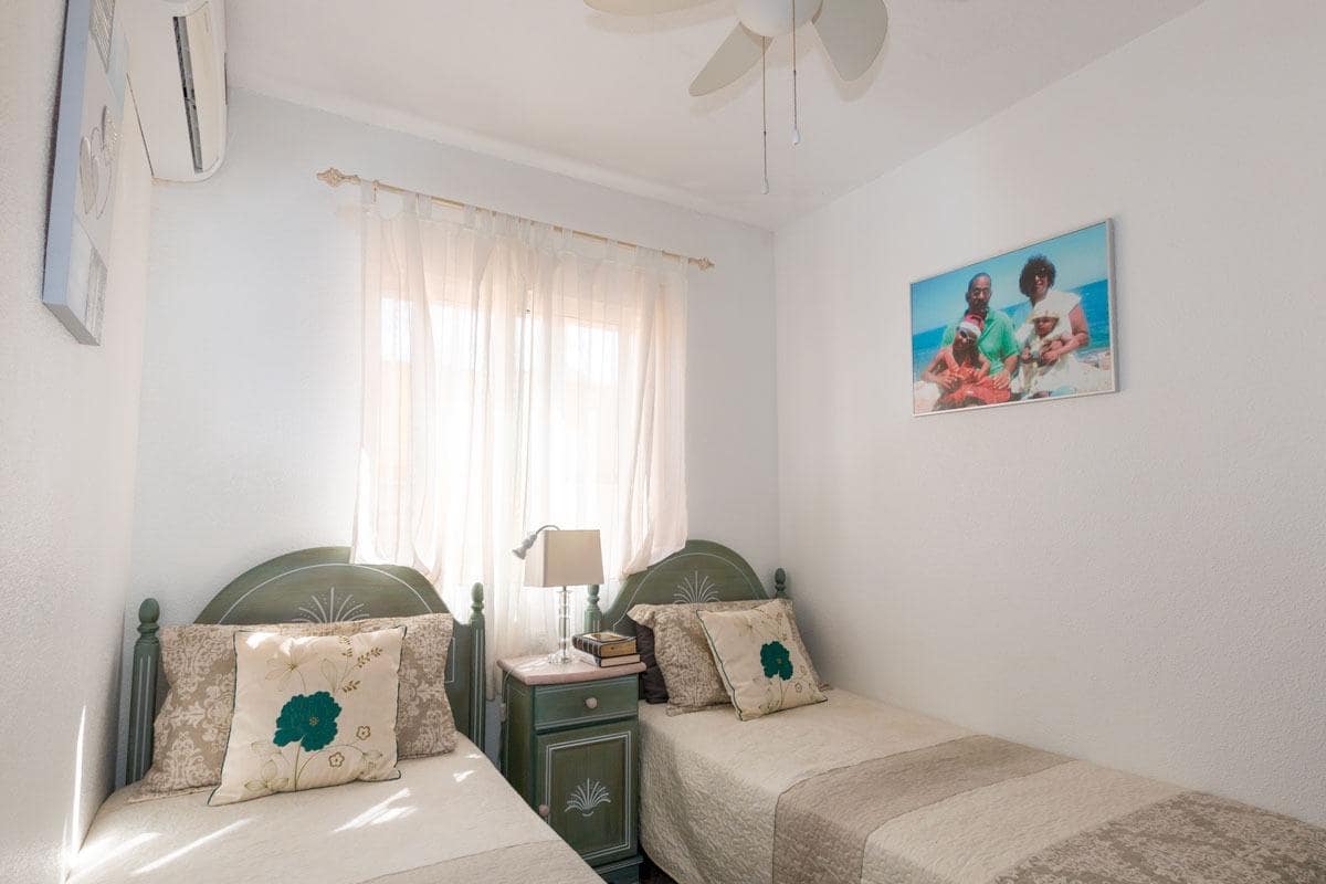 2 slaapkamer Halfvrijstaande villa te koop in La Regia met zwembad - € 225.000 (Ref: 9308621)