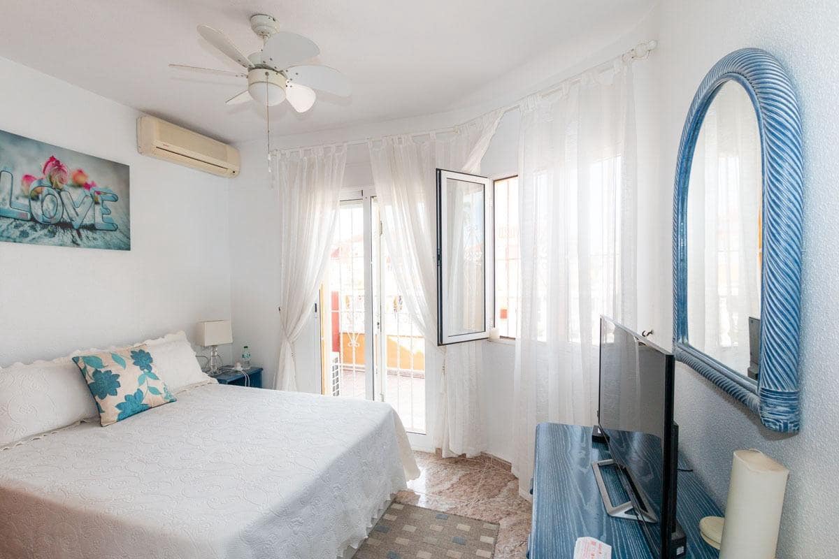 2 slaapkamer Halfvrijstaande villa te koop in La Regia met zwembad - € 225.000 (Ref: 9308621)