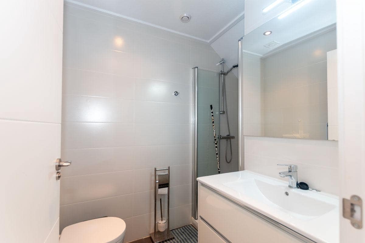 3 soveværelse Semi-Rækkehus til salg i Orihuela Costa med swimmingpool garage - € 295.000 (Ref: 9317937)