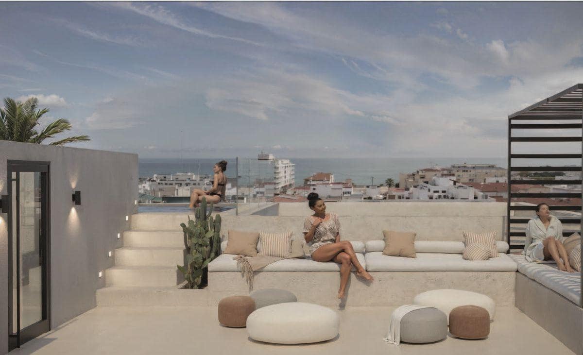 2 soverom Leilighet til salgs i Torrevieja med svømmebasseng - € 268 000 (Ref: 9435120)