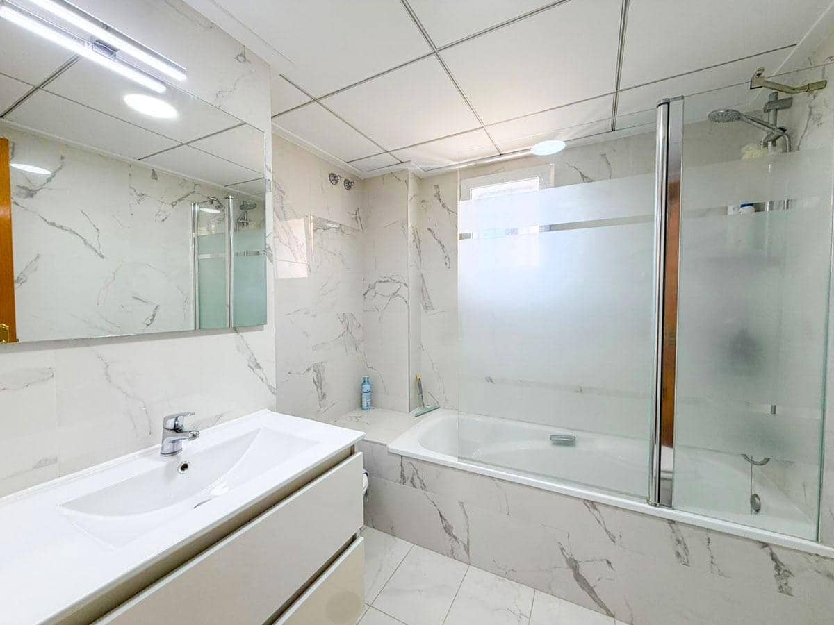 3 Zimmer Reihenhaus zu verkaufen in Torrevieja mit Pool Garage - 239.000 € (Ref: 9720099)