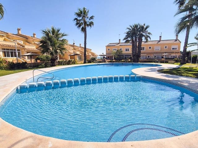 3 soveværelse Rækkehus til salg i Los Balcones - Los Altos, Torrevieja med swimmingpool garage - € 239.000 (Ref: 9720099)