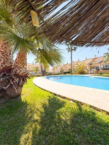3 chambre Villa/Maison Mitoyenne à vendre à Los Balcones - Los Altos, Torrevieja avec piscine garage - 239 000 € (Ref: 9720099)