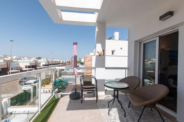 2 slaapkamer Appartement te koop in San Pedro del Pinatar met zwembad garage - € 239.000 (Ref: 9785033)