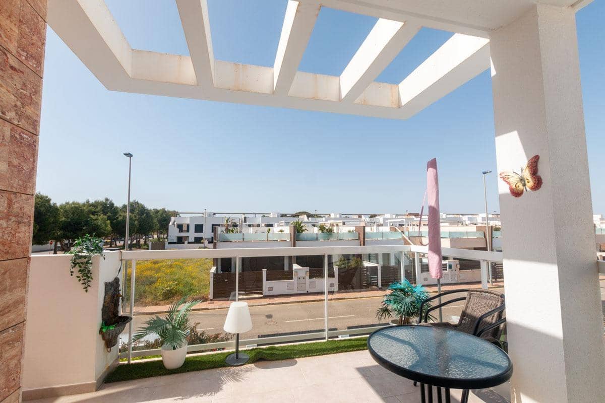 2 slaapkamer Appartement te koop in San Pedro del Pinatar met zwembad garage - € 239.000 (Ref: 9785033)
