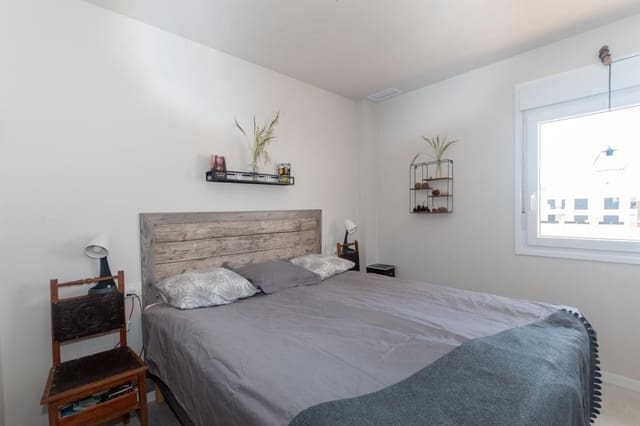 2 slaapkamer Appartement te koop in San Pedro del Pinatar met zwembad garage - € 239.000 (Ref: 9785033)