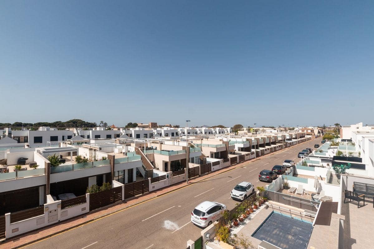 2 slaapkamer Appartement te koop in San Pedro del Pinatar met zwembad garage - € 239.000 (Ref: 9785033)