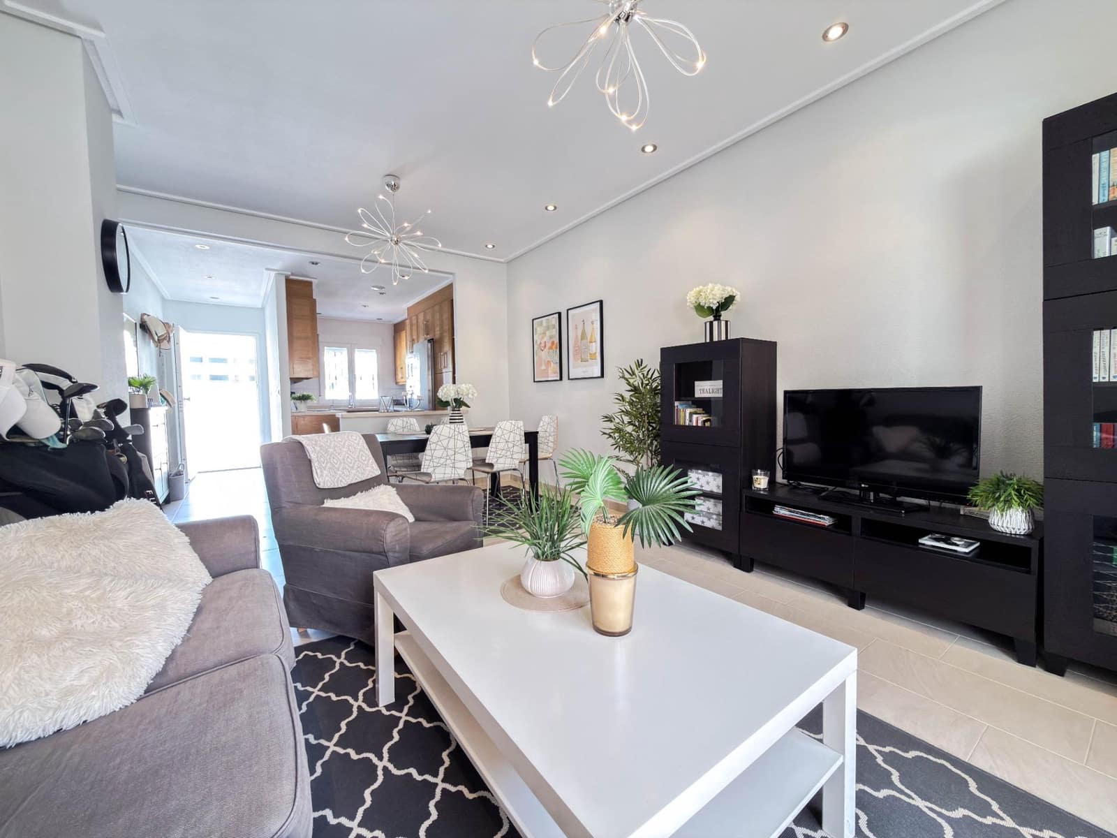2 bedroom Apartment for sale in Los Dolses with pool garage - € 195,000 (Ref: 9791164)