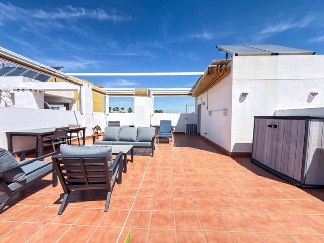 Ático de 2 habitaciones en Villamartín - Las Filipinas, Orihuela en venta con piscina garaje - 269.000 € (Ref: 9839416)