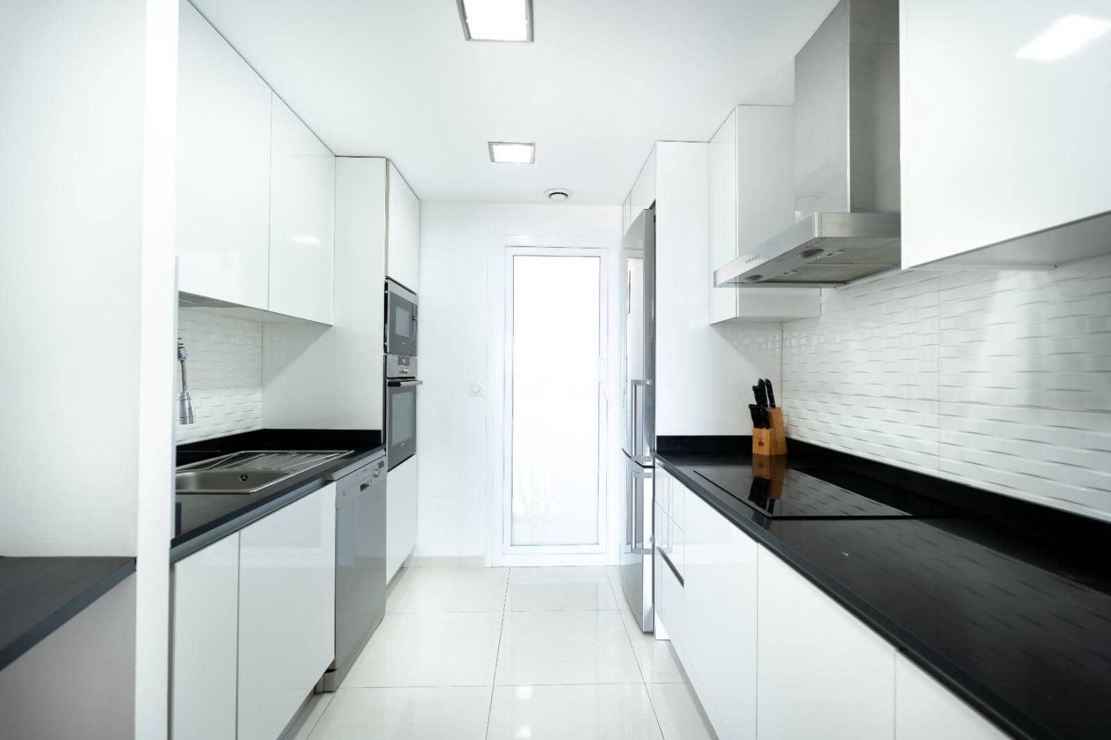 3 chambre Penthouse à vendre à Punta Prima avec piscine - 810 000 € (Ref: 9855580)
