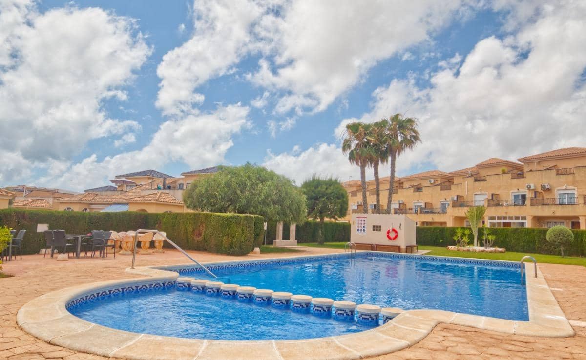 2 bedroom Apartment for sale in Los Altos with pool garage - € 154,900 (Ref: 9904108)