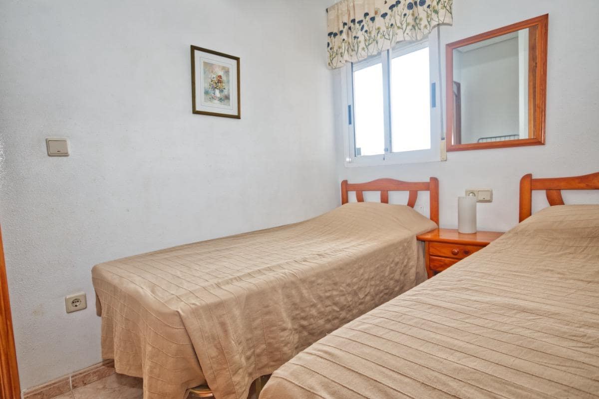2 bedroom Apartment for sale in Los Altos with pool garage - € 154,900 (Ref: 9904108)