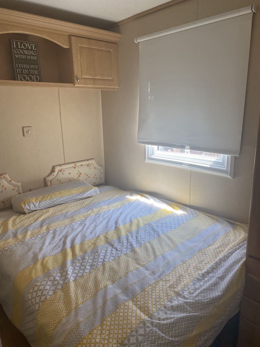 2 bedroom Mobile Home for sale in Alhaurin de la Torre with pool garage - € 29,950 (Ref: 9938617)