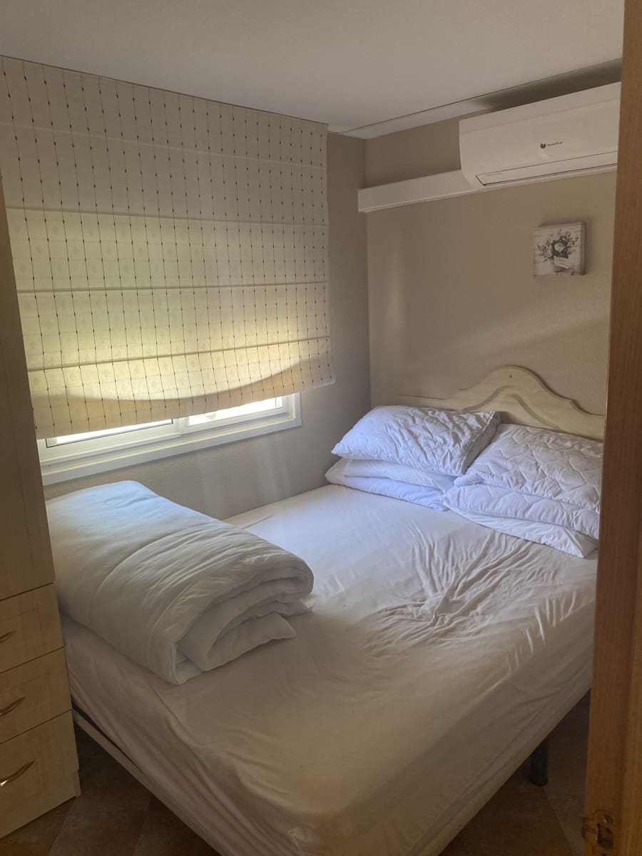 2 bedroom Mobile Home for sale in Alhaurin de la Torre with pool garage - € 29,950 (Ref: 9938620)