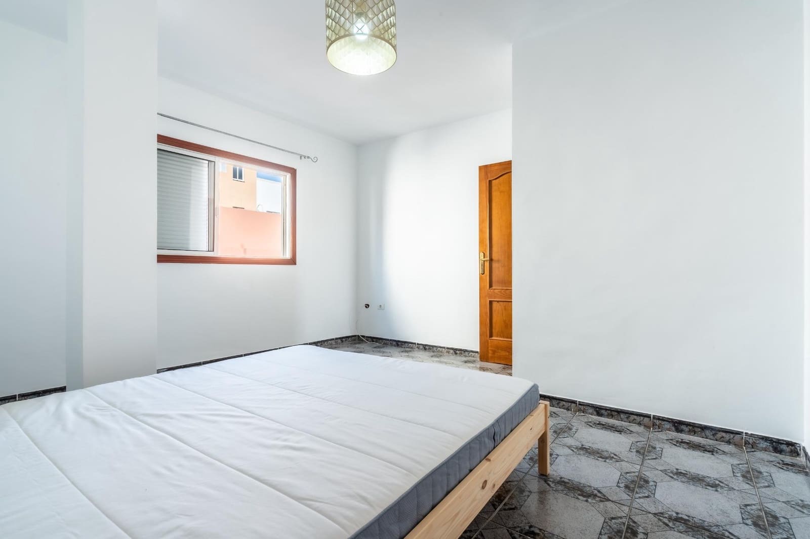 3 bedroom Apartment for rent in La Jaca - € 840 (Ref: 10009187)