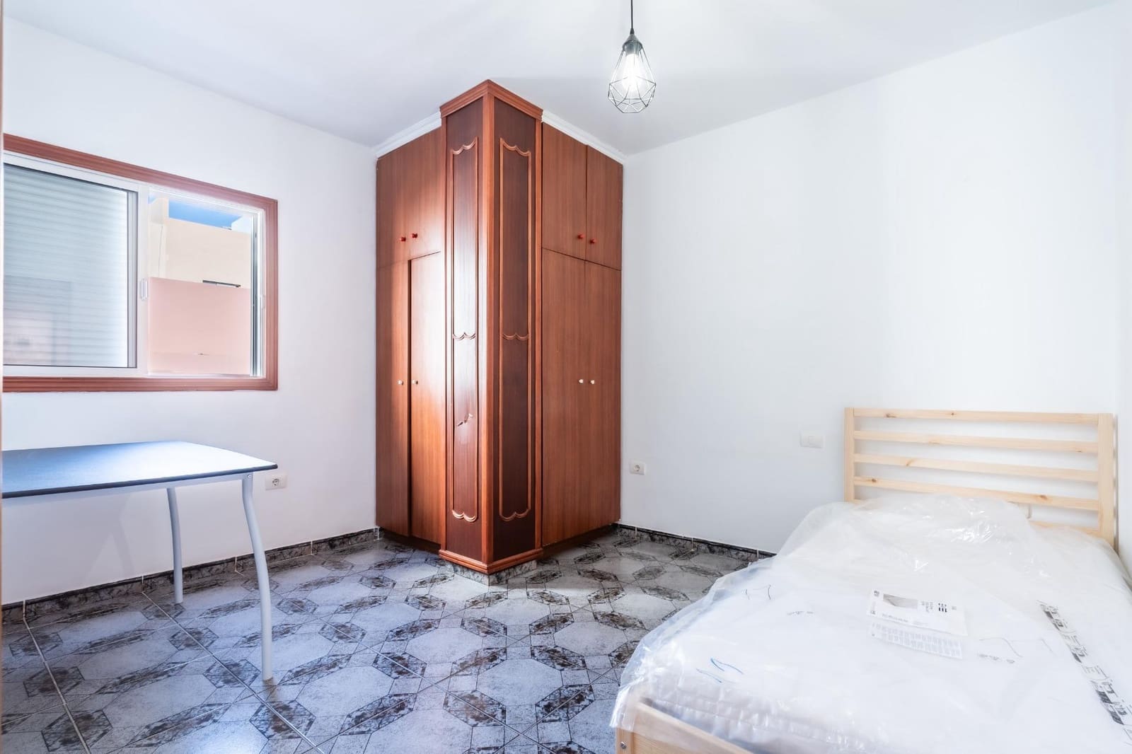 3 bedroom Apartment for rent in La Jaca - € 840 (Ref: 10009187)