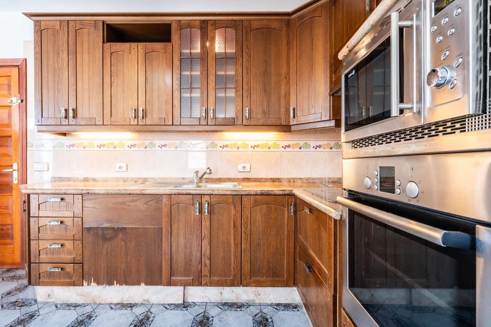 3 bedroom Apartment for rent in La Jaca - € 840 (Ref: 10009187)