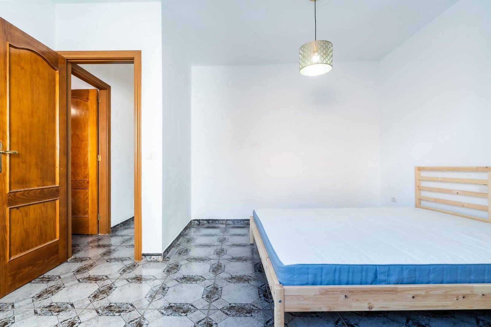 3 bedroom Apartment for rent in La Jaca - € 840 (Ref: 10009187)