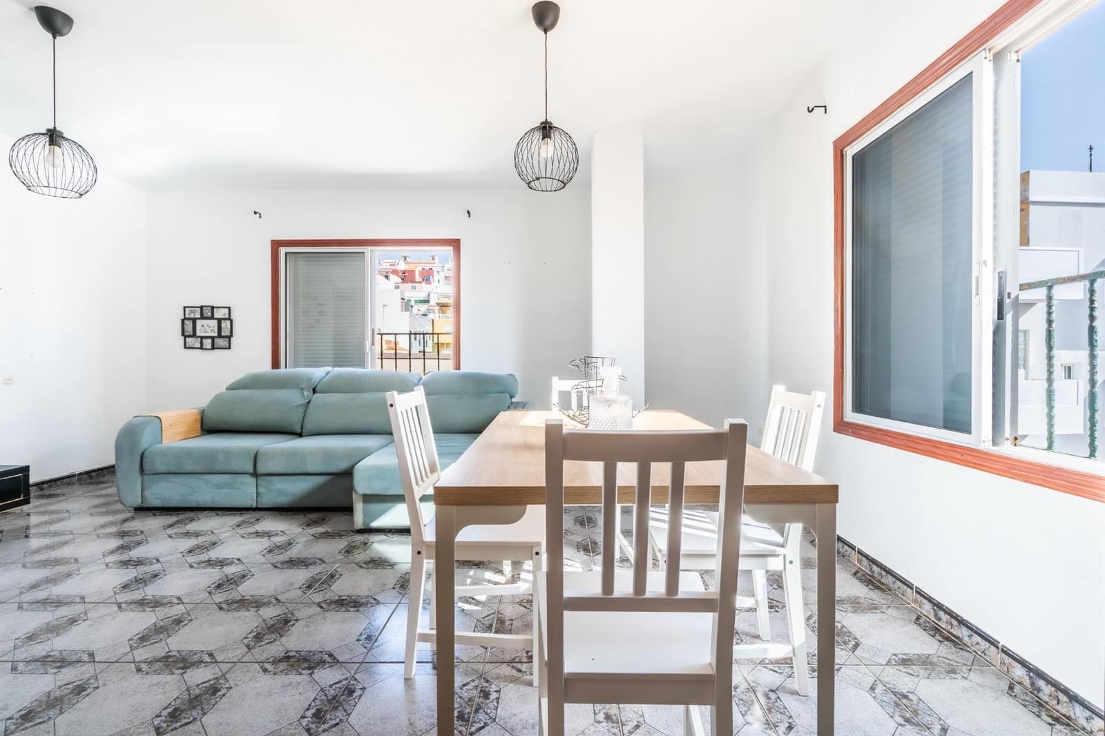 3 bedroom Apartment for rent in La Jaca - € 840 (Ref: 10009187)