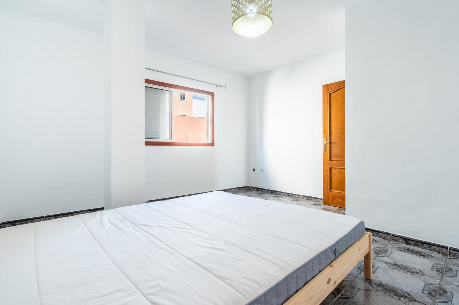 3 bedroom Apartment for rent in La Jaca - € 840 (Ref: 10009187)