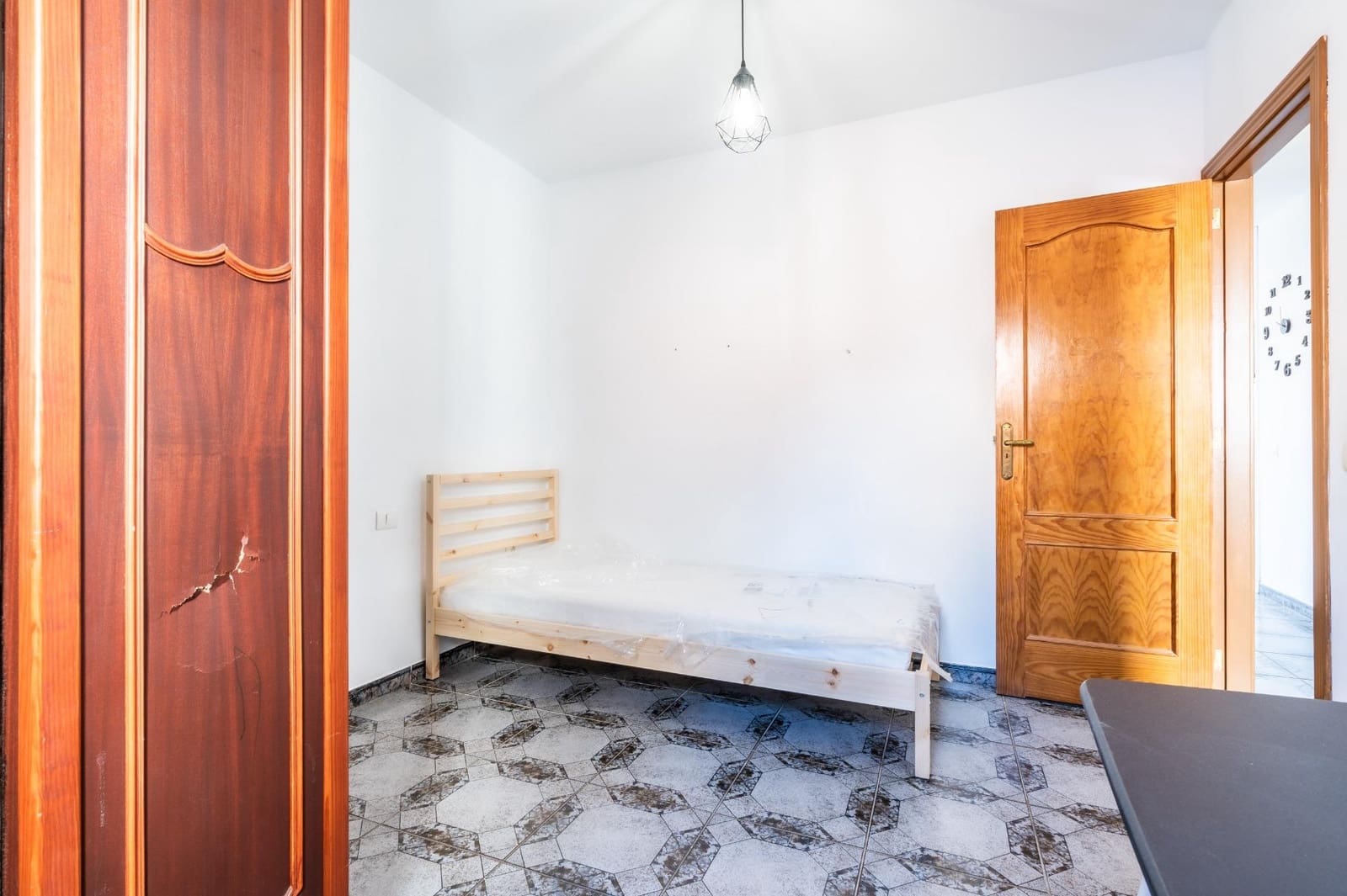 3 bedroom Apartment for rent in La Jaca - € 840 (Ref: 10009187)