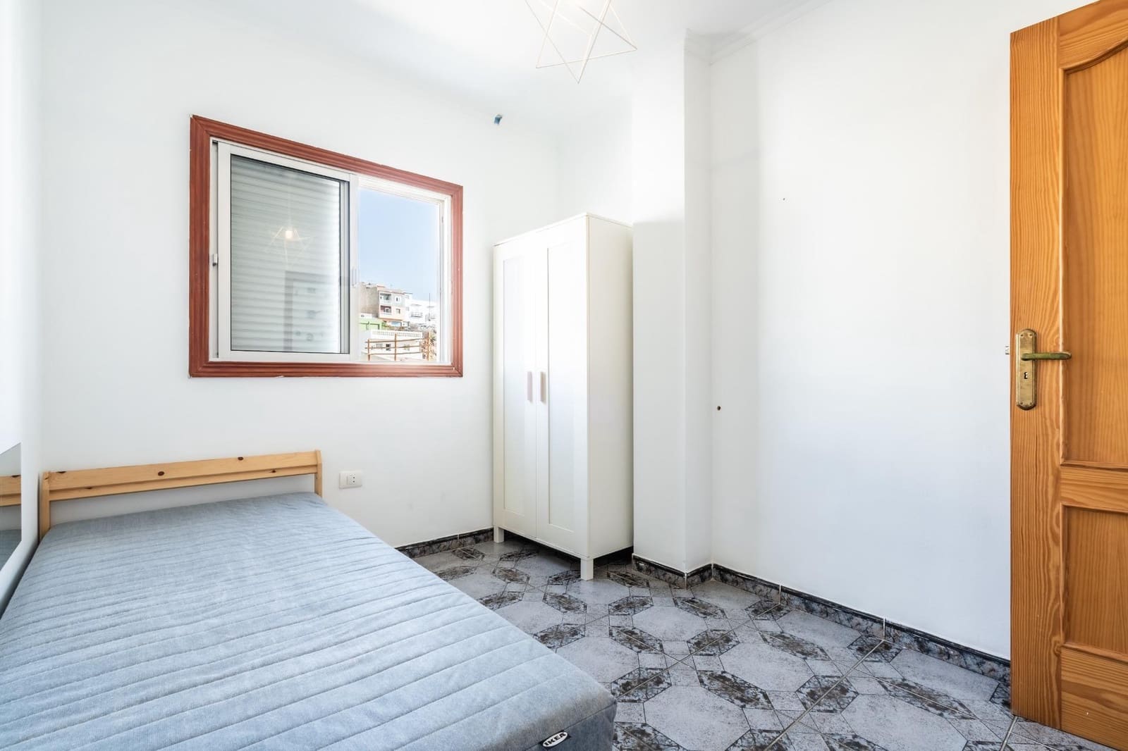 3 bedroom Apartment for rent in La Jaca - € 840 (Ref: 10009187)