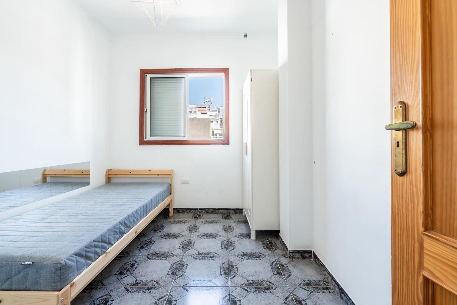 3 bedroom Apartment for rent in La Jaca - € 840 (Ref: 10009187)