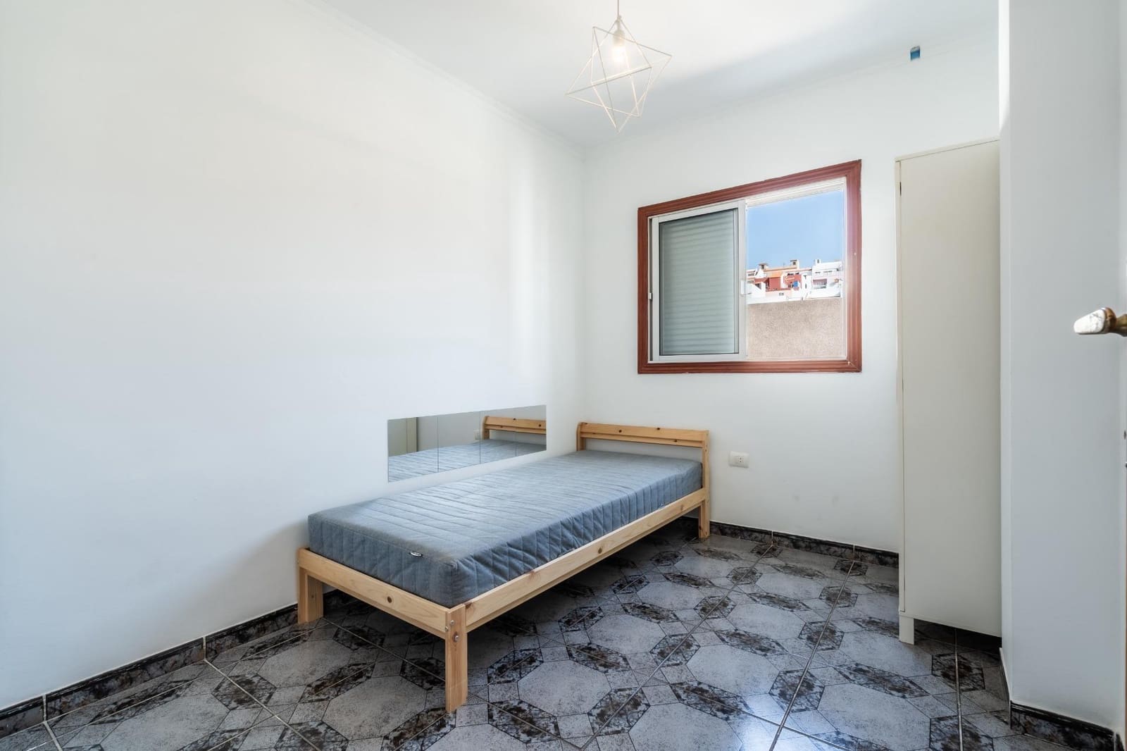 3 bedroom Apartment for rent in La Jaca - € 840 (Ref: 10009187)
