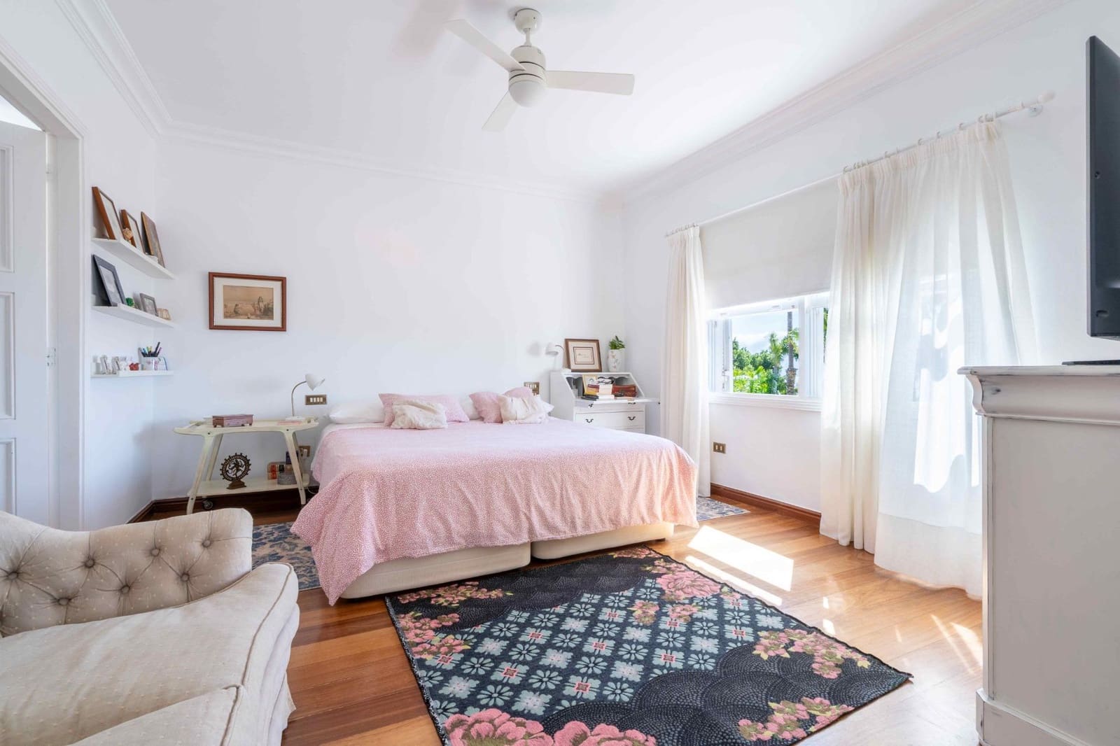 Chalet de 7 habitaciones en Santa Cruz de Tenerife en venta con piscina garaje - 2.150.000 € (Ref: 10011543)