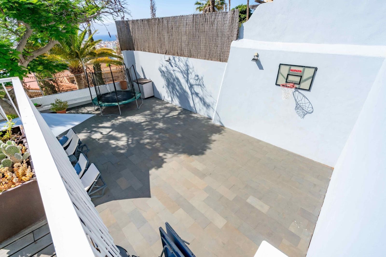 Chalet de 7 habitaciones en Santa Cruz de Tenerife en venta con piscina garaje - 2.150.000 € (Ref: 10011543)