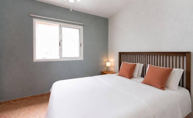 3 soverom Penthouse til leie i Candelaria med svømmebasseng garasje - € 1 800 (Ref: 10027407)