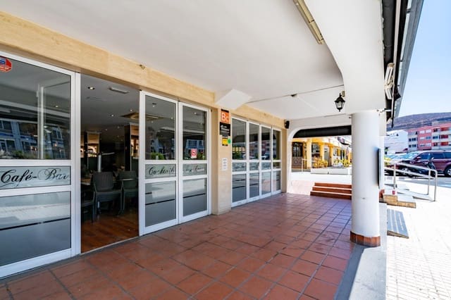 Local Commercial à louer à Playa de las Americas, Arona - 2 500 € (Ref: 10035472)