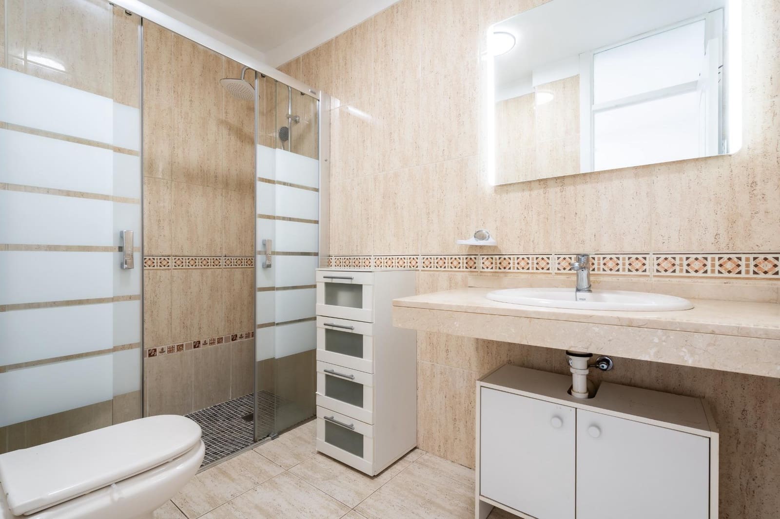 2 makuuhuone Huoneisto vuokrattavana paikassa Callao Salvaje mukana uima-altaan - 1 450 € (Ref: 10037517)