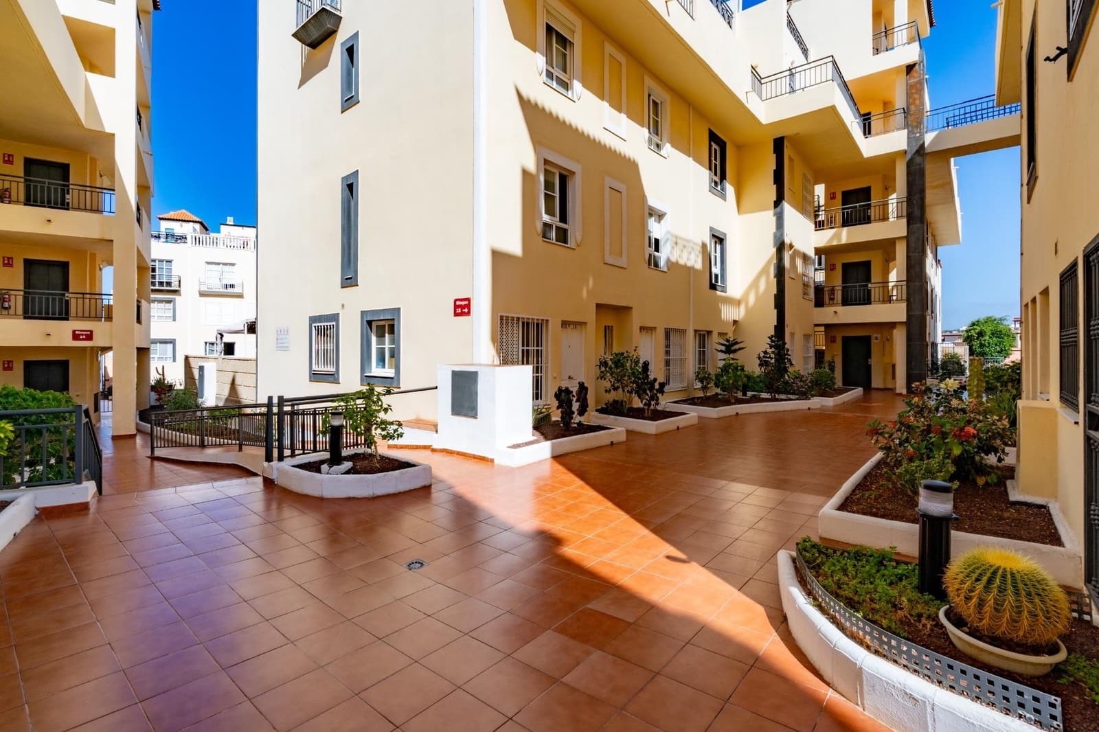 2 makuuhuone Huoneisto vuokrattavana paikassa Callao Salvaje mukana uima-altaan - 1 450 € (Ref: 10037517)