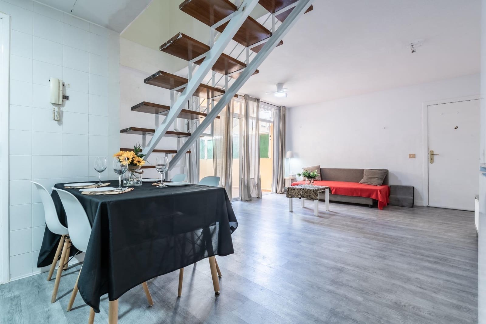 3 slaapkamer Appartement te koop in El Medano met zwembad - € 309.000 (Ref: 10068028)