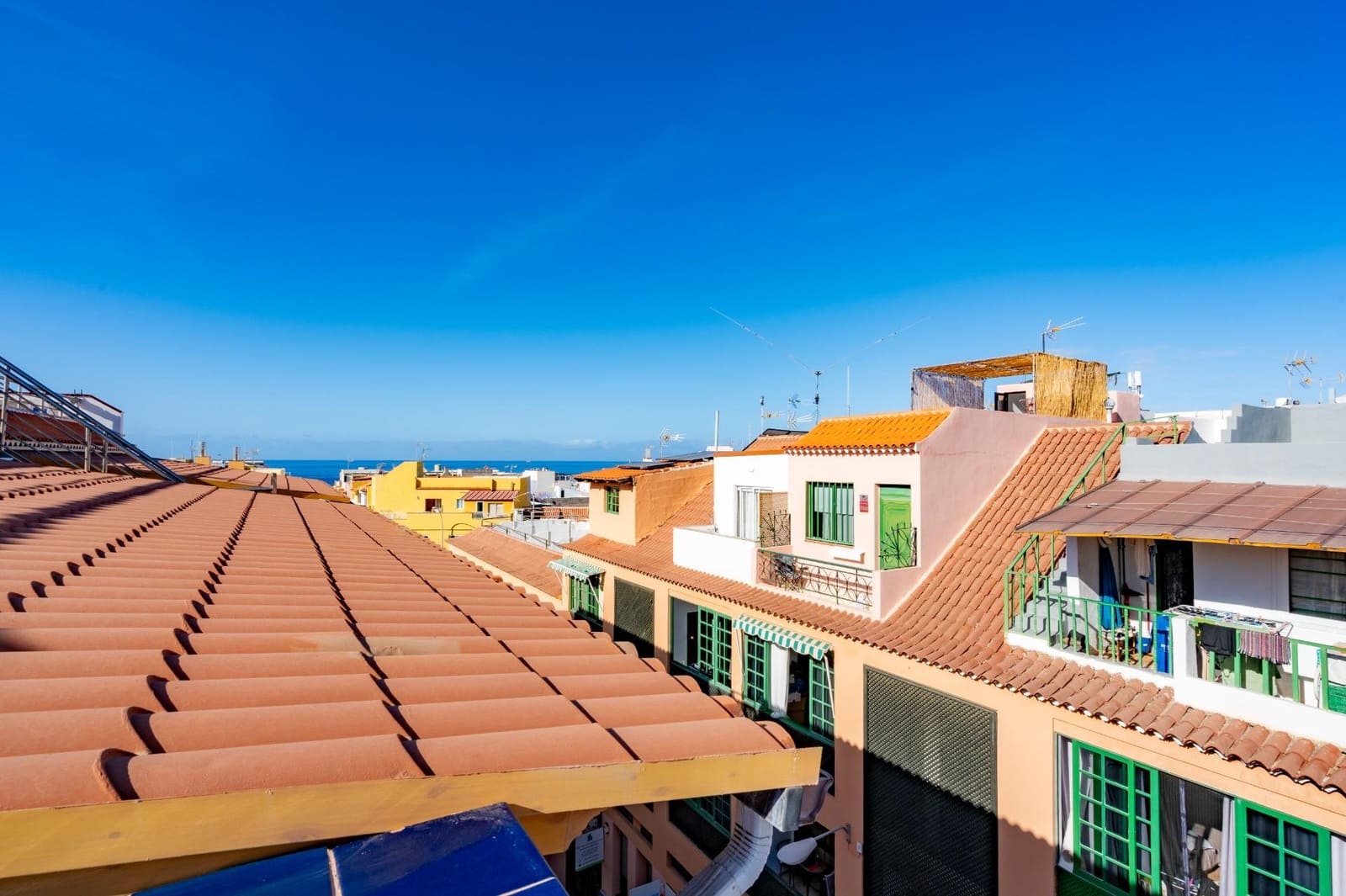 2 soverom Leilighet til salgs i Playa San Juan med garasje - € 312 000 (Ref: 10142458)