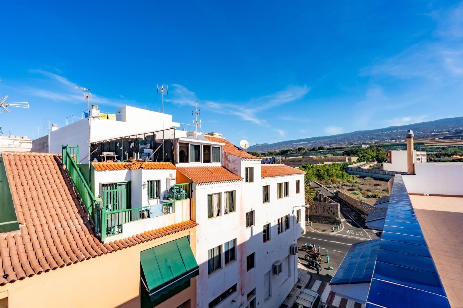2 soverom Leilighet til salgs i Playa San Juan med garasje - € 312 000 (Ref: 10142458)