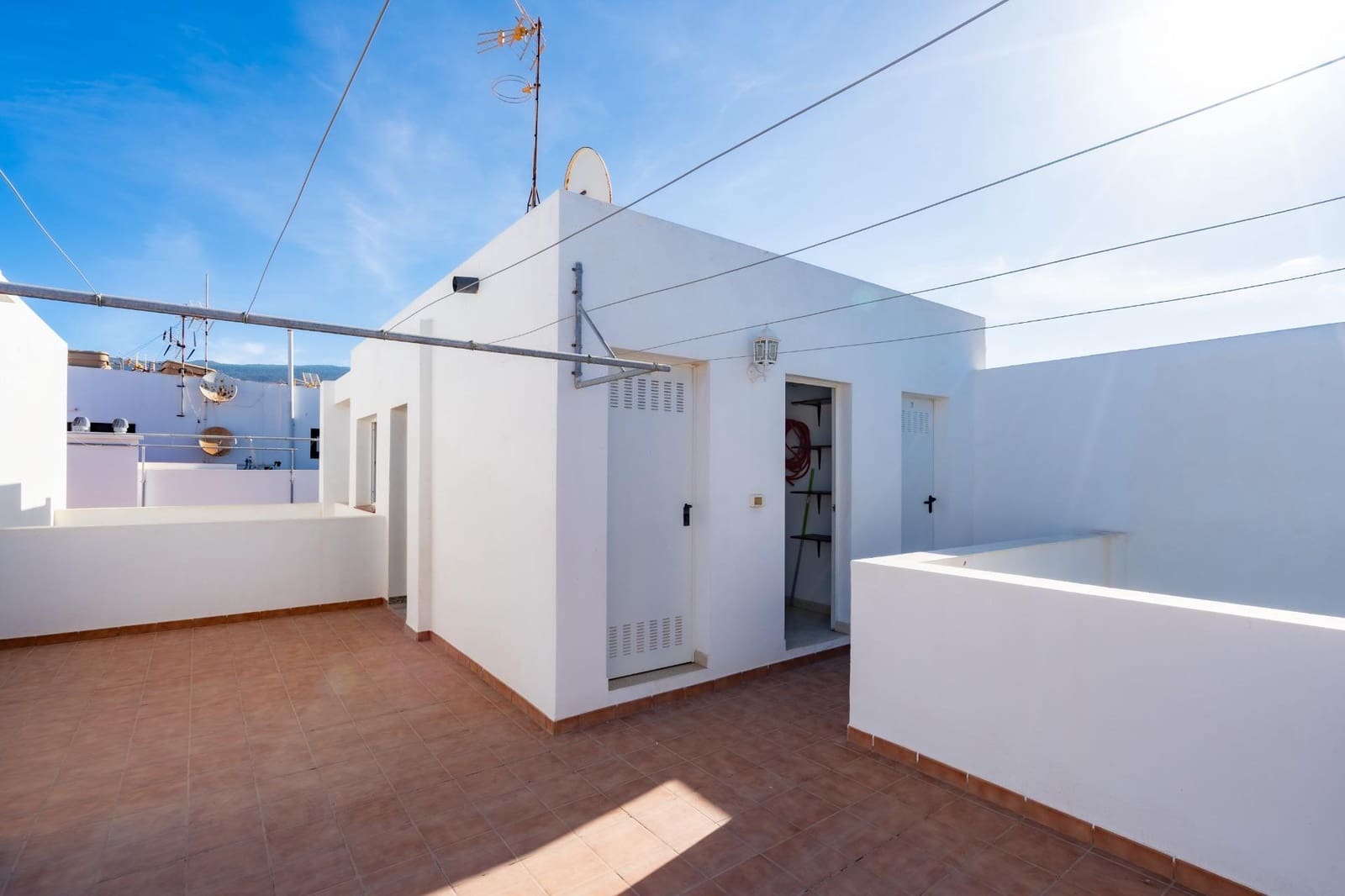2 soverom Leilighet til salgs i Playa San Juan med garasje - € 312 000 (Ref: 10142458)