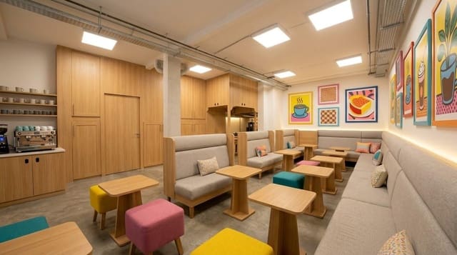 Yritys vuokrattavana paikassa El Medano, Granadilla de Abona - 1 300 € (Ref: 10155351)