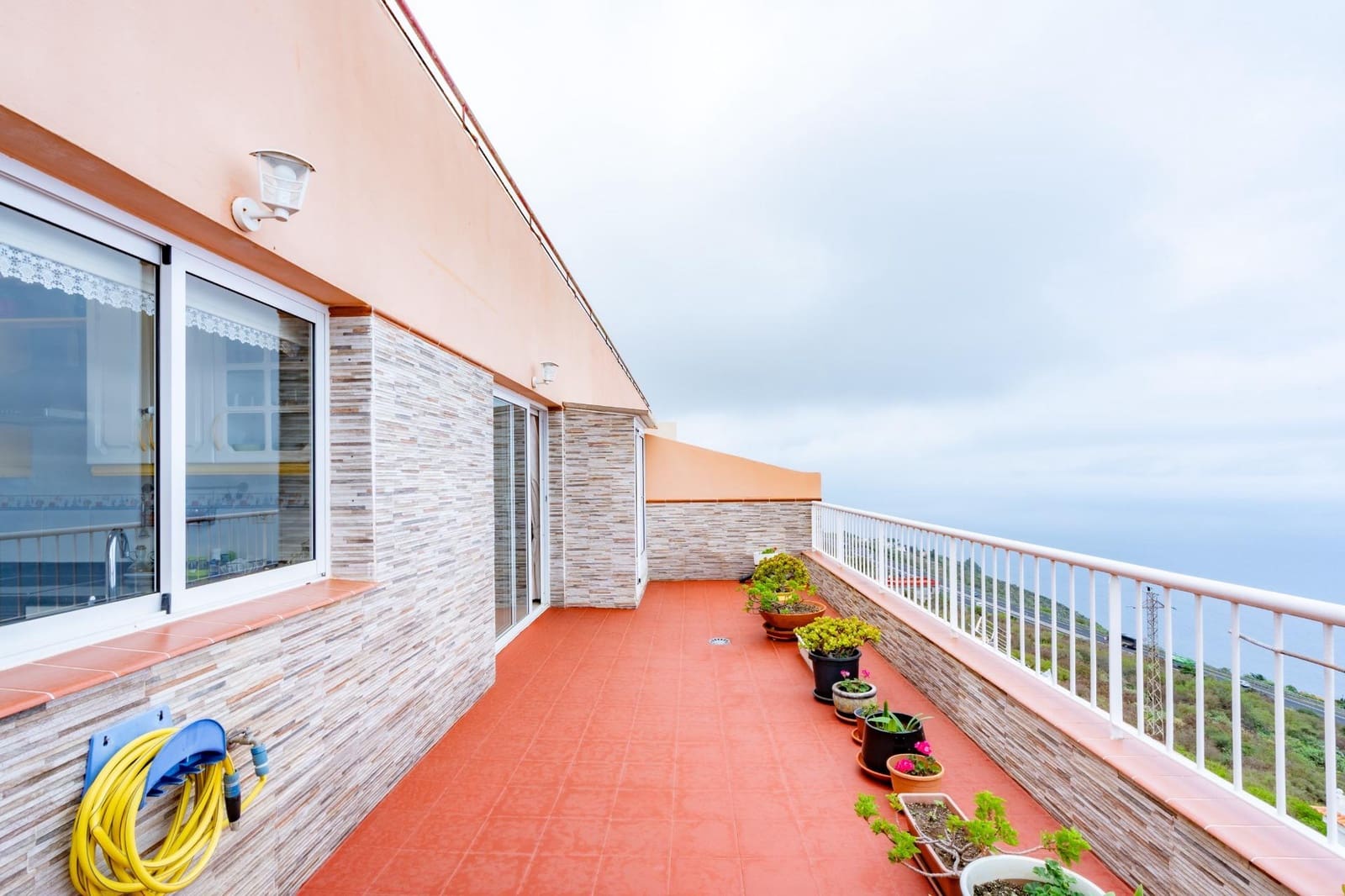 Ático de 2 habitaciones en La Matanza de Acentejo en venta con garaje - 193.000 € (Ref: 10185049)