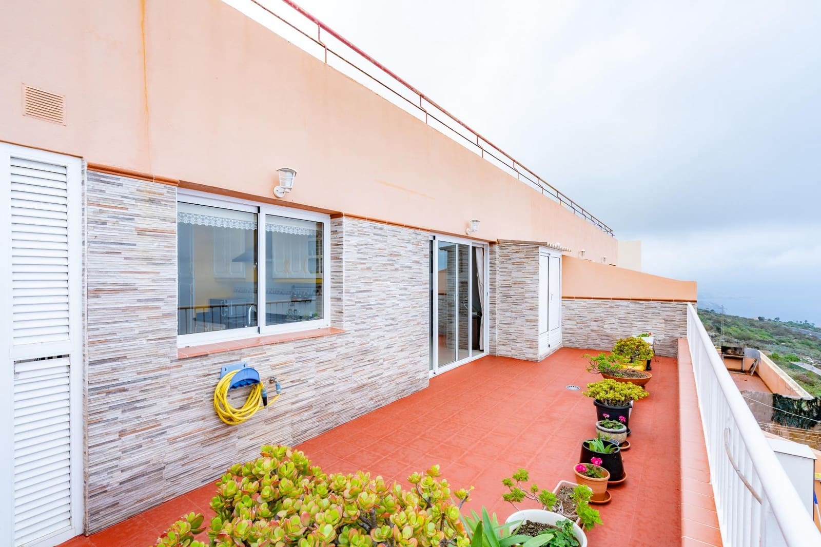 Ático de 2 habitaciones en La Matanza de Acentejo en venta con garaje - 193.000 € (Ref: 10185049)