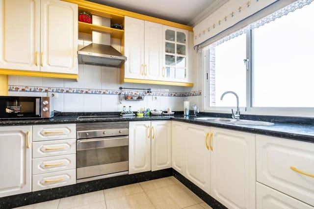 Ático de 2 habitaciones en La Matanza de Acentejo en venta con garaje - 193.000 € (Ref: 10185049)