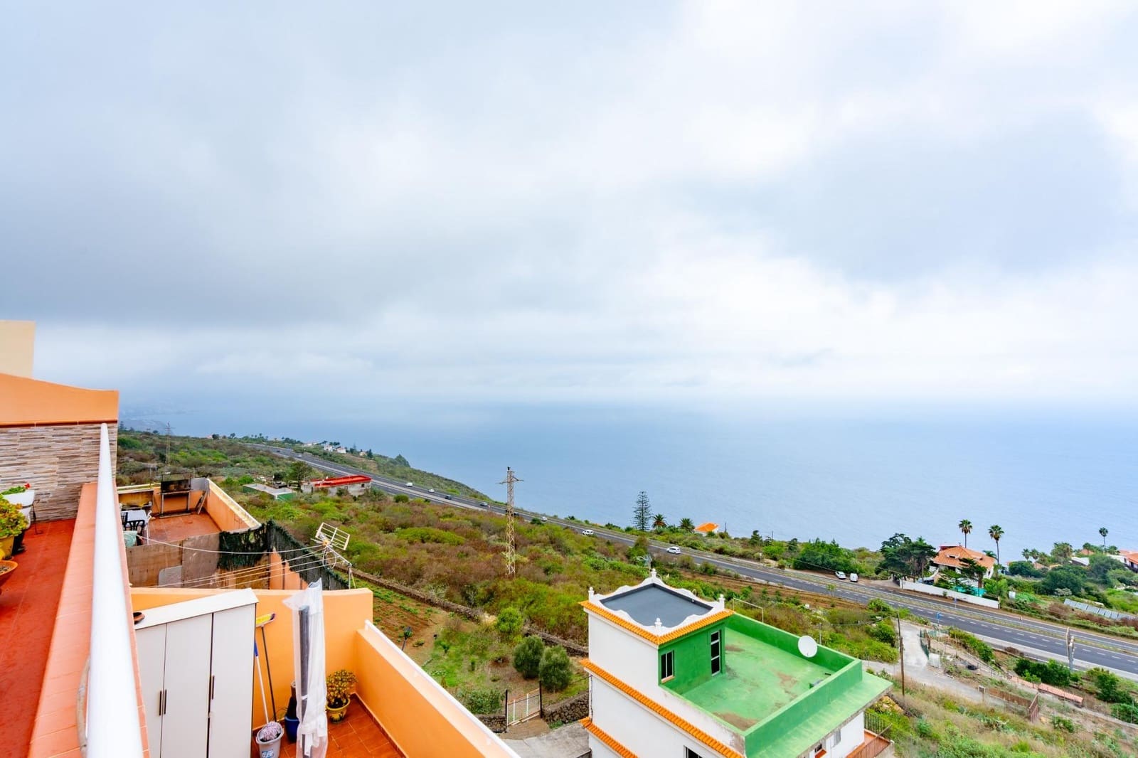 Ático de 2 habitaciones en La Matanza de Acentejo en venta con garaje - 193.000 € (Ref: 10185049)