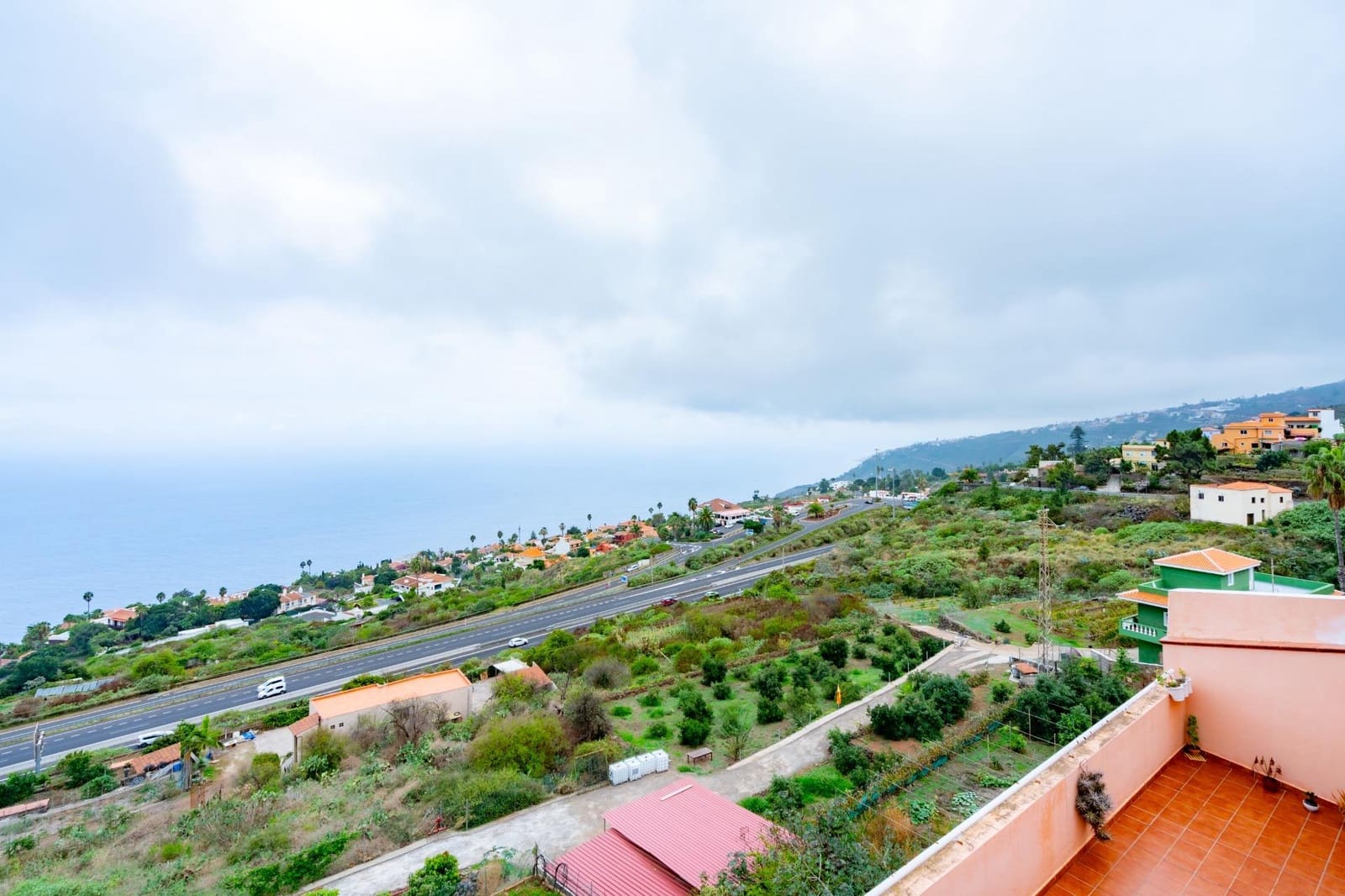 Ático de 2 habitaciones en La Matanza de Acentejo en venta con garaje - 193.000 € (Ref: 10185049)