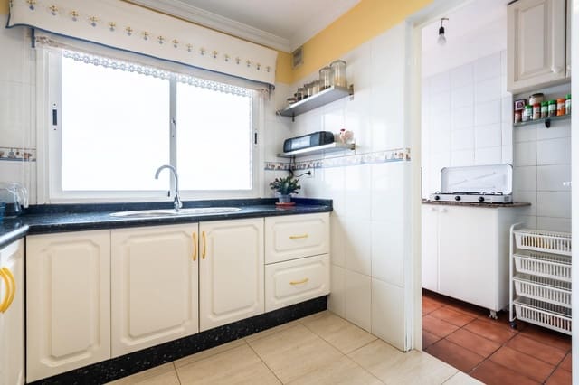 Ático de 2 habitaciones en La Matanza de Acentejo en venta con garaje - 193.000 € (Ref: 10185049)