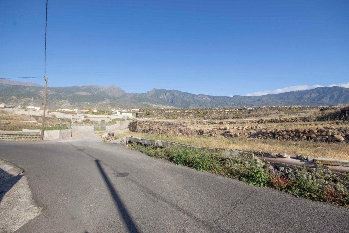 Grunde uden byggetilladelser til salg i Guimar - € 118.000 (Ref: 3907319)