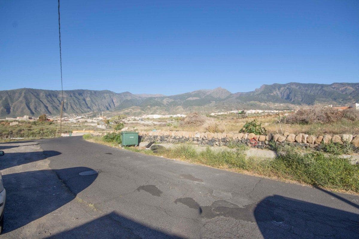 Grunde uden byggetilladelser til salg i Guimar - € 118.000 (Ref: 3907319)