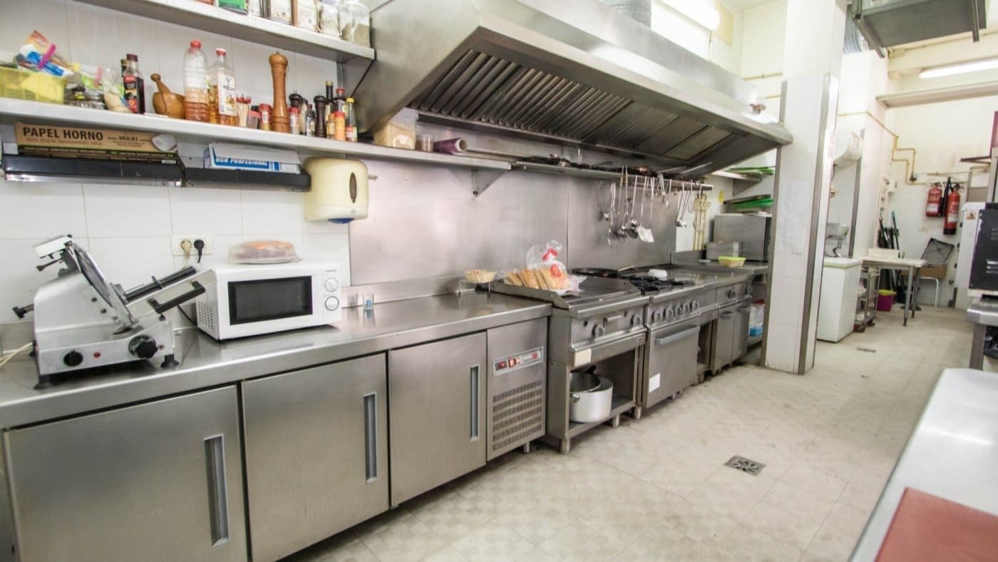 Erhverv til salg i Cabo Blanco - € 244.900 (Ref: 5530754)