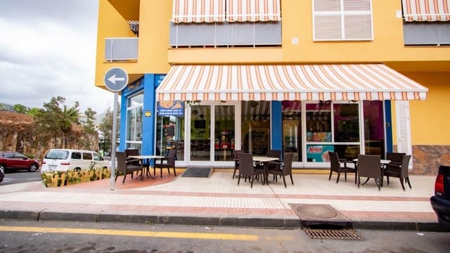 Erhverv til salg i Cabo Blanco, Arona - € 244.900 (Ref: 5530754)